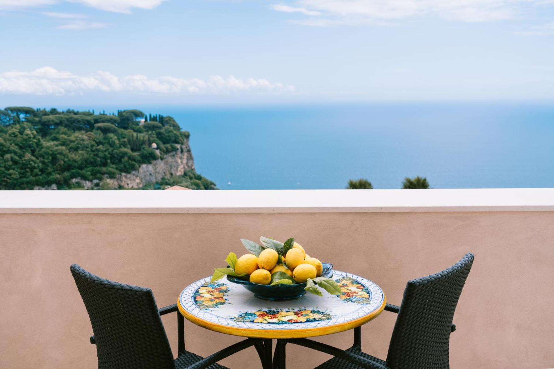 Palazzo Pascal Hotel Скала Екстериор снимка
