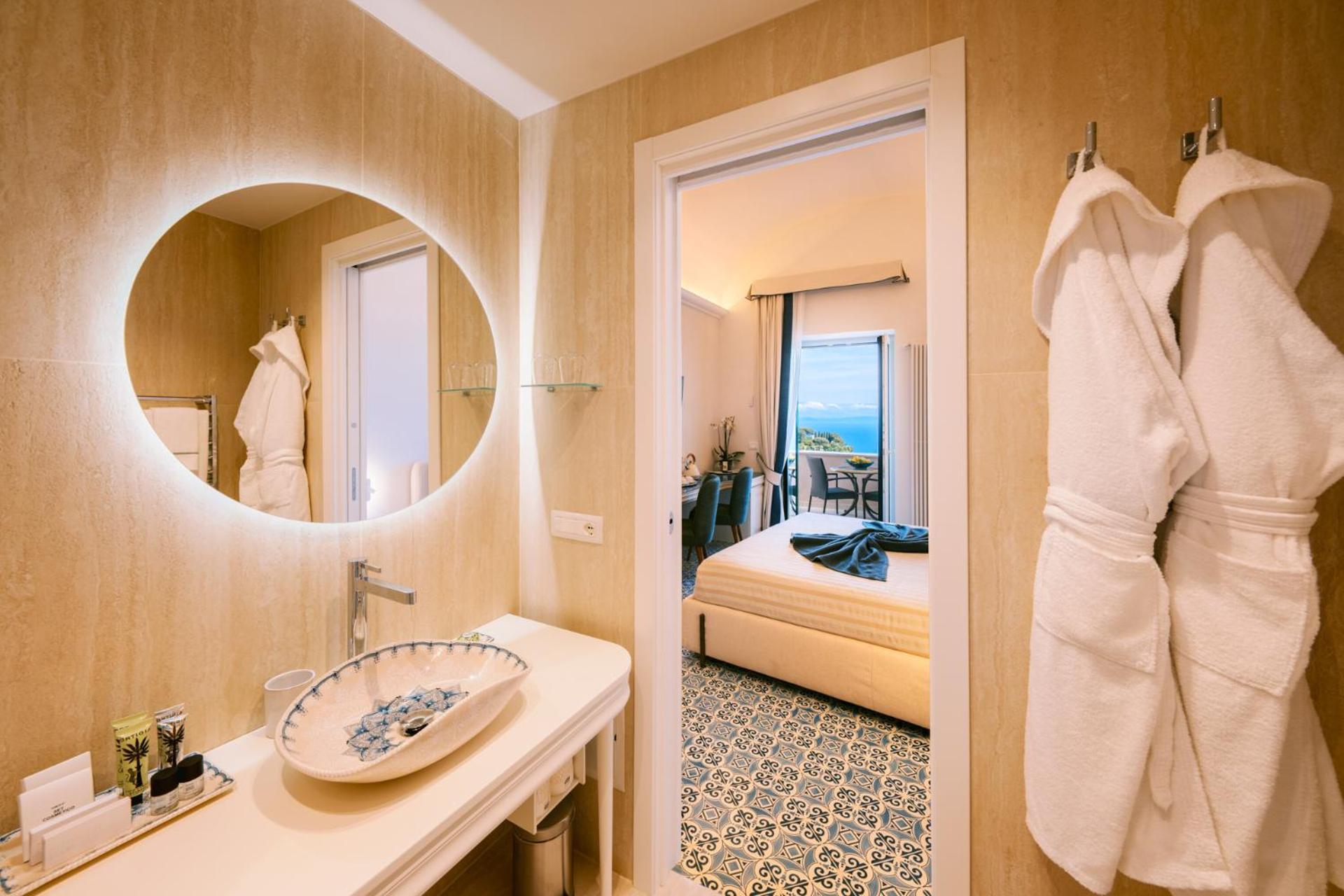 Palazzo Pascal Hotel Скала Екстериор снимка